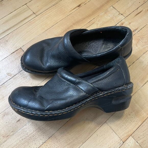Boc Born‎ Concept Black Leather Clogs Slip On Nurse Shoes Womens Sz 8.5 - Picture 1 of 9